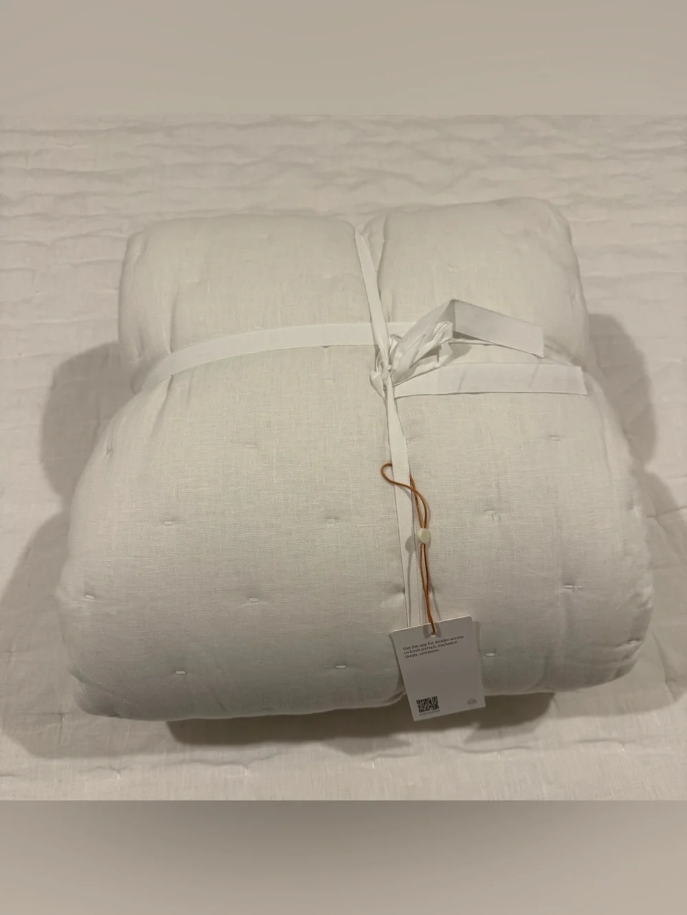 New Quince European Linen Dream Quilt Twin $144 White